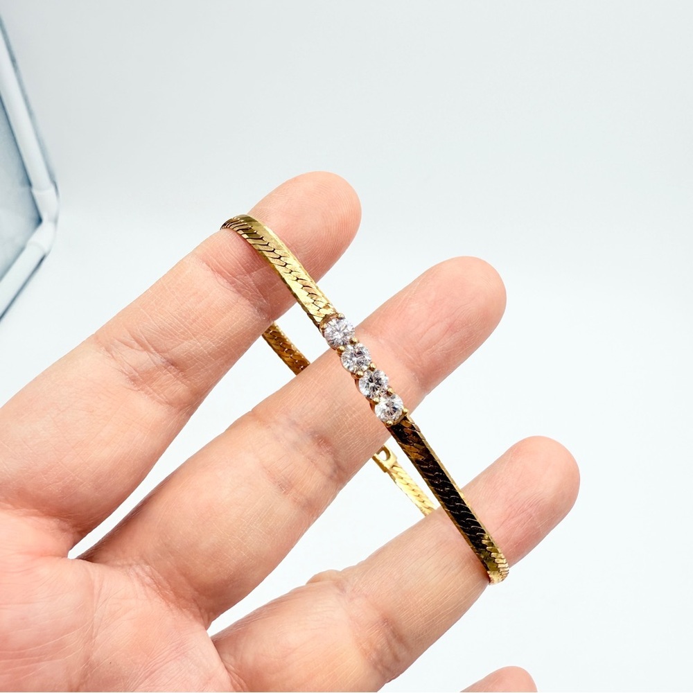 Gold Plated Crystal Bracelet Signed Korea – Box Clasp Vintage Style